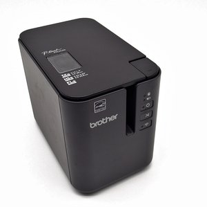 Tlačiareň štítkov Brother PT9700PC